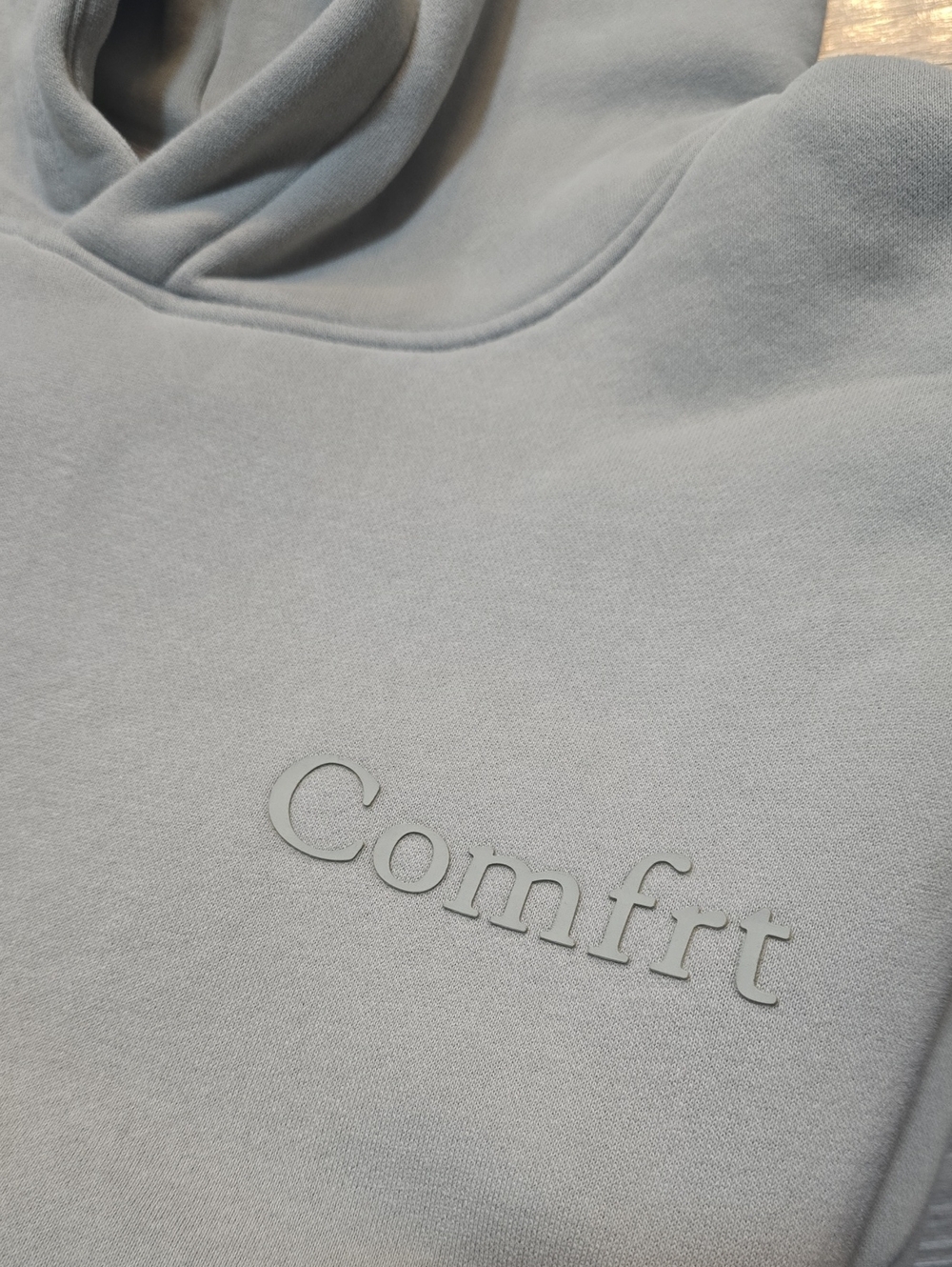 Comfrt Light Grey/green Hoodie and Sweatpants Set Worn Once!! - Picture 2 of 4